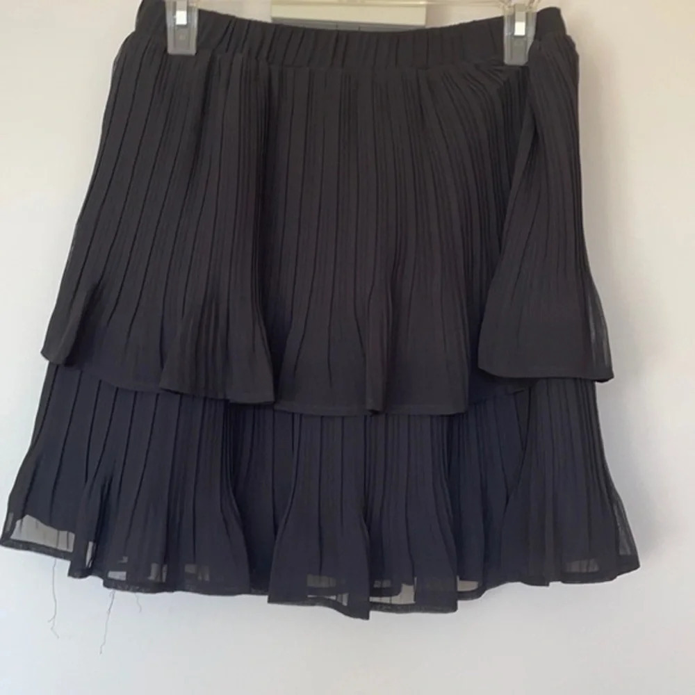Worthington Petite Black Tiered Pleated Chiffon Skirt
